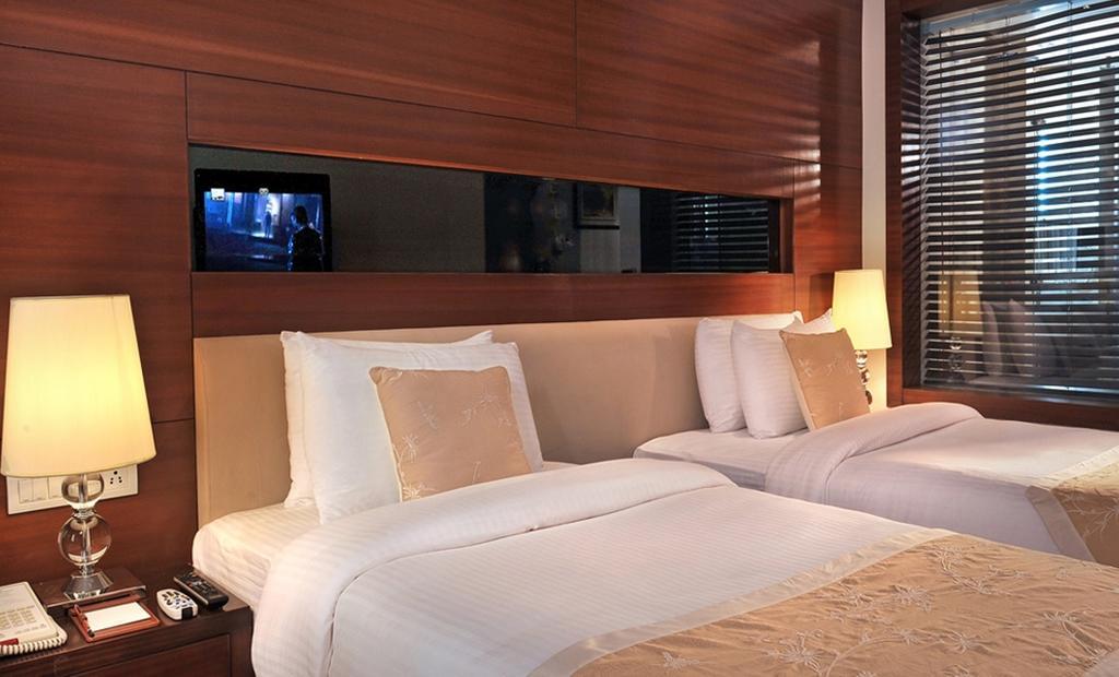 Hotel Haut Monde Gurgaon Luaran gambar