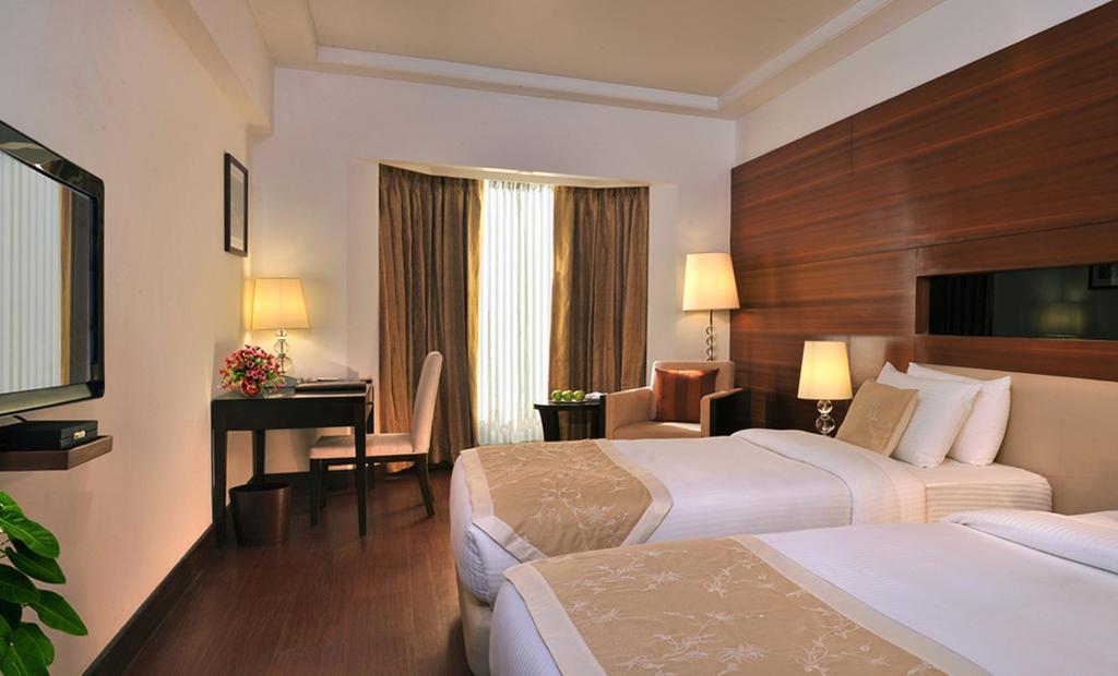 Hotel Haut Monde Gurgaon Luaran gambar