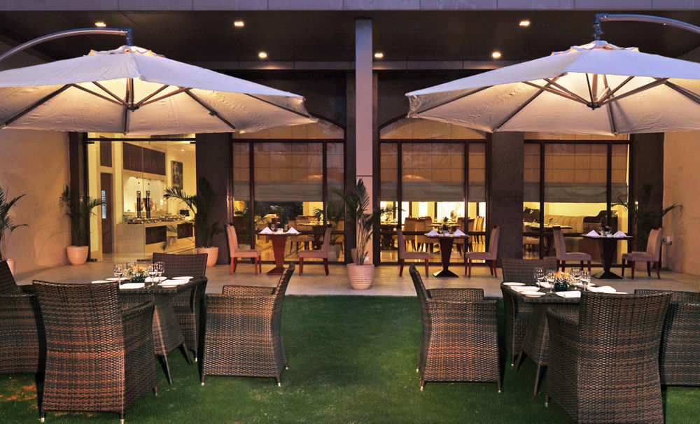 Hotel Haut Monde Gurgaon Luaran gambar