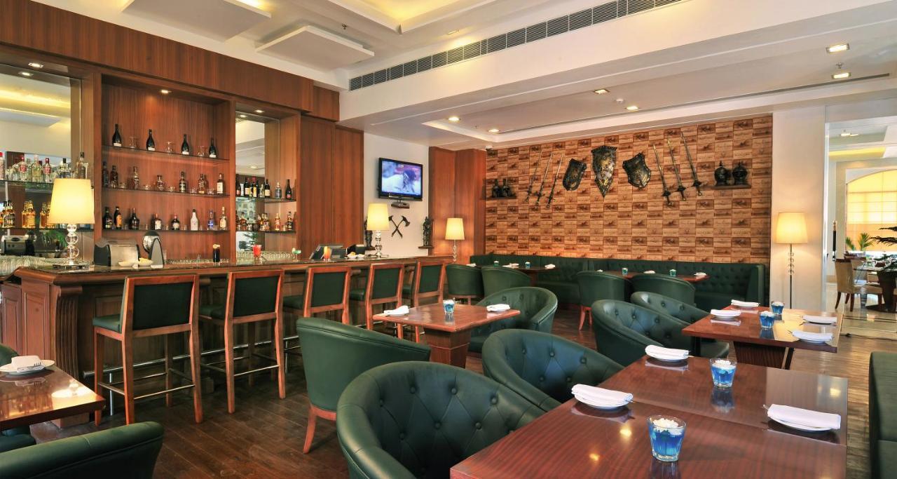 Hotel Haut Monde Gurgaon Luaran gambar